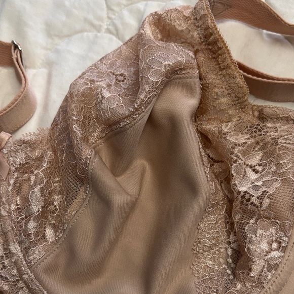 Glamorise Elegance Lacy Multi Part Wonderwire Bra - Picture 7 of 7